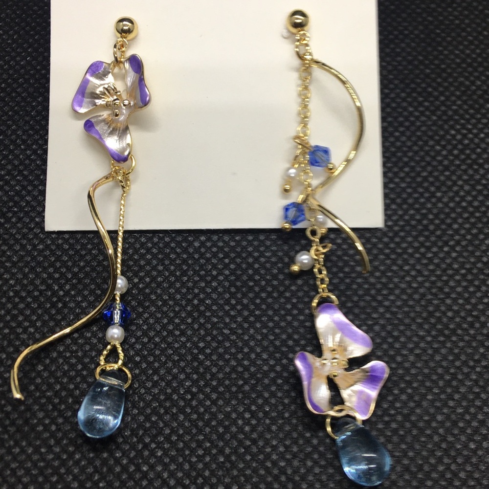 Fashion earring